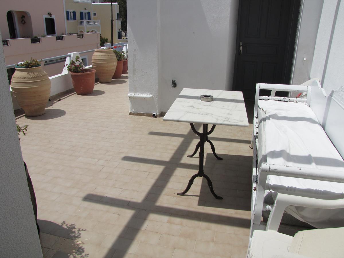 Villa Garden Fira  Exteriér fotografie